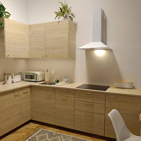 Seventh House No14 Apartman