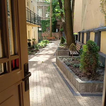 Seventh House No14 * Krakkó