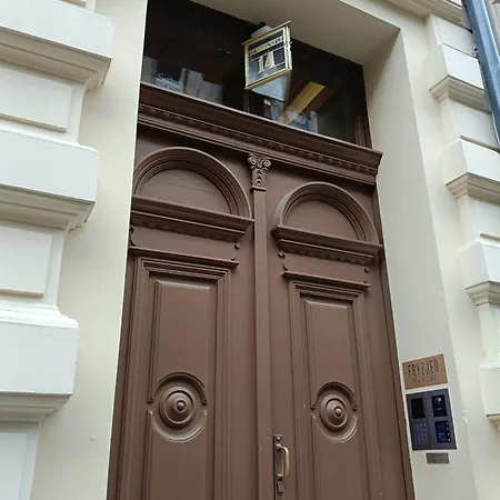 Seventh House No14 * Krakkó